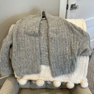 Vince Grey Cropped Cardigan